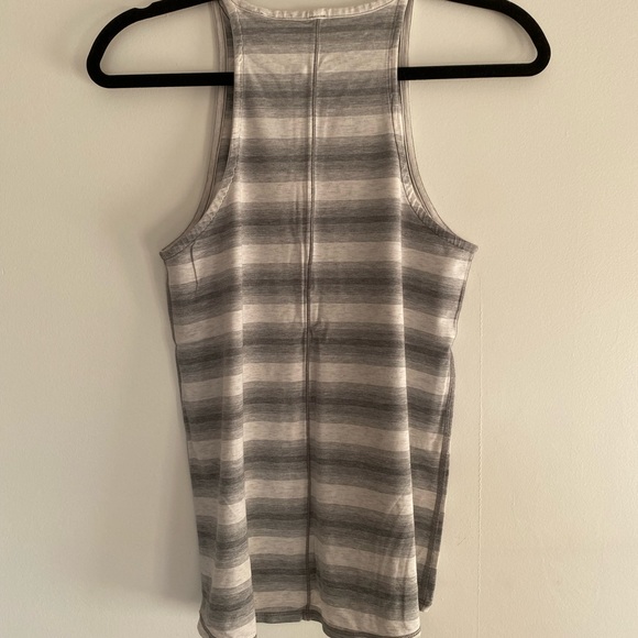 Lululemon grey & white striped tank, size 4 - Picture 3 of 3